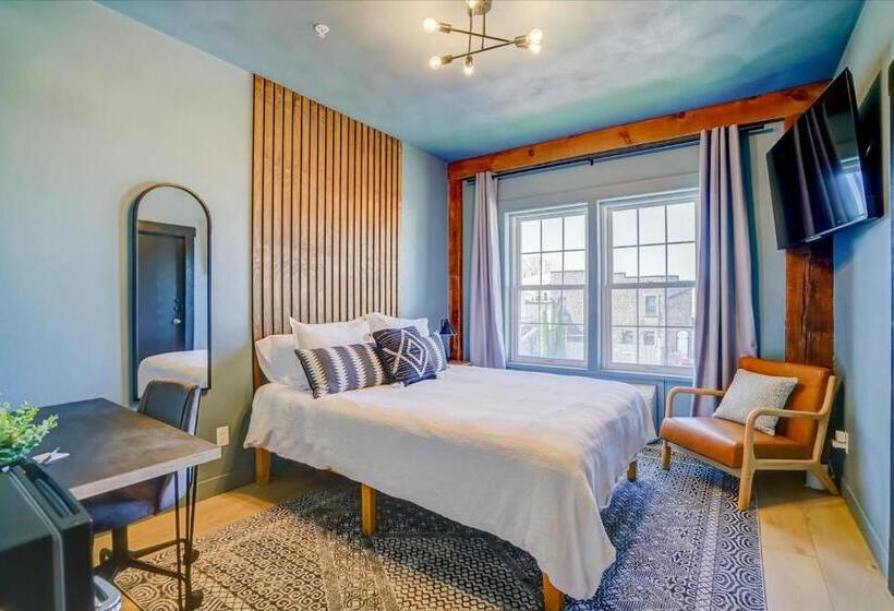 חדר סטודיו סטנדרד, 201  Single Queen