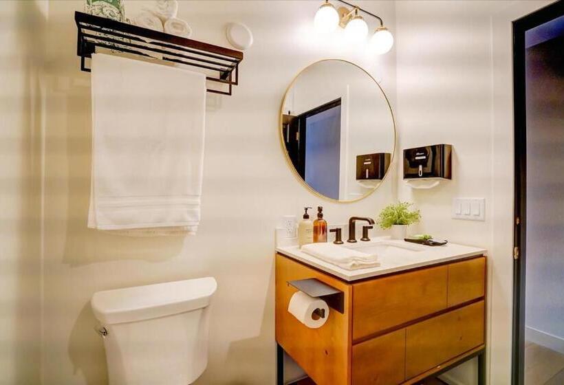 חדר סטודיו סטנדרד, 201  Single Queen