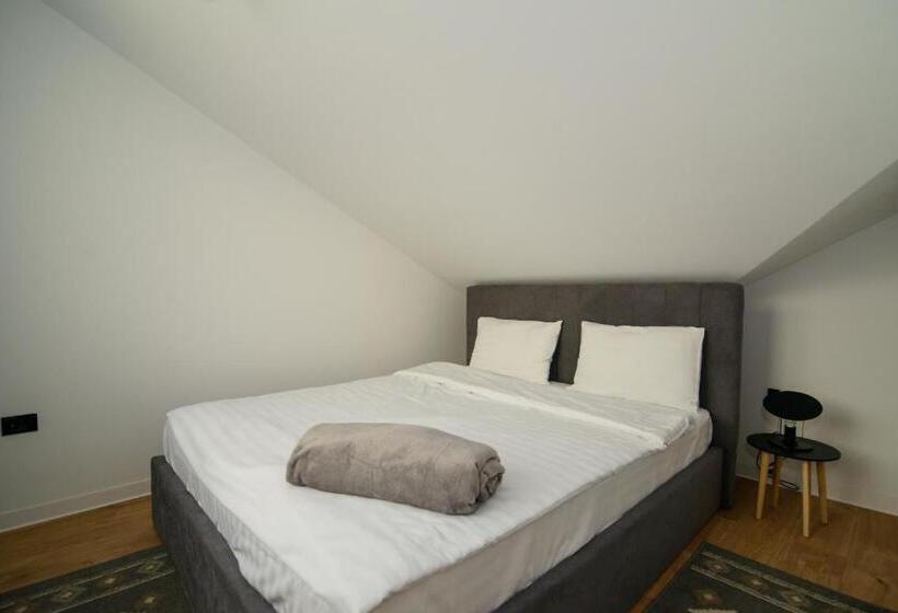 آپارتمان 2 خوابه, Forest Boutique