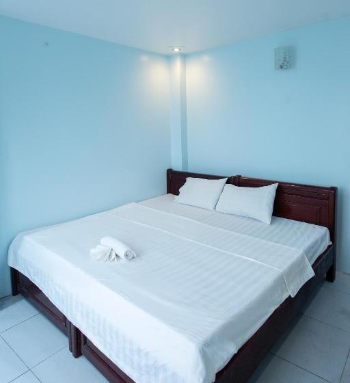 اتاق استاندارد با تخت بزرگ, Huyền Lan