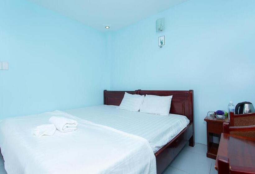 اتاق استاندارد با تخت بزرگ, Huyền Lan