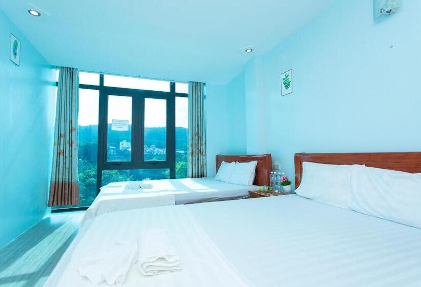 اتاق استاندارد, Huyền Lan