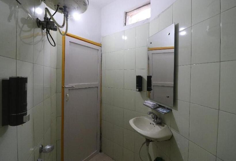 Klassiskt Trippelrum, Oyo Flagship 81132  Beas Regency