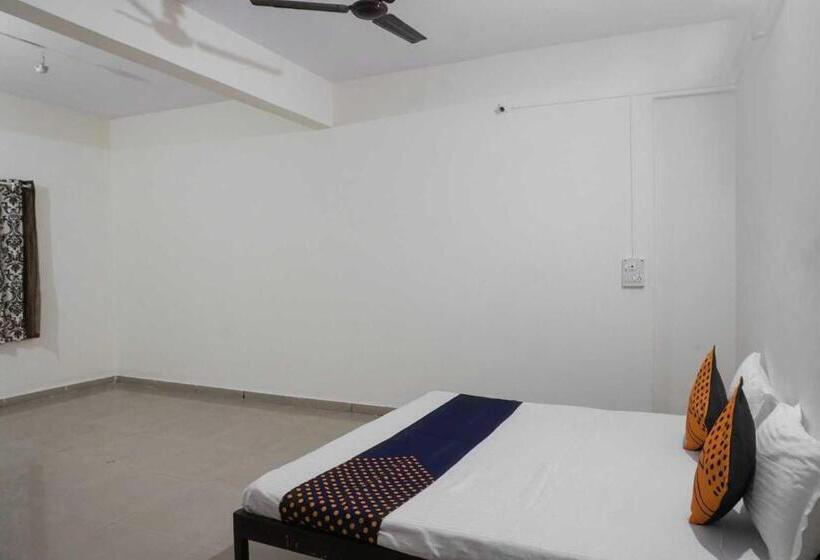 Habitació Triple Clàssica, Oyo Flagship 81138  Atithi