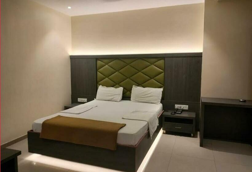 غرفة ديلوكس, Sahara Lodging & Boarding