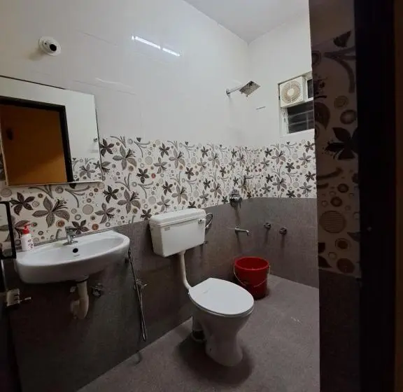 Perhehuone, D Souza S Guest House