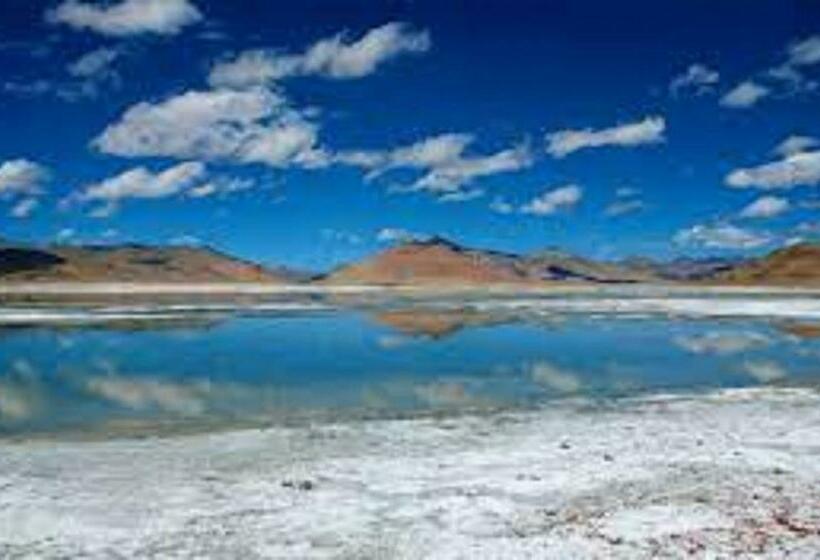 デラックスルーム, One Stop Camp   Tsokar Ladakh Ut
