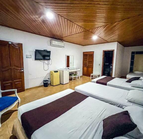 Семейный Номер, Sunrise By Hype