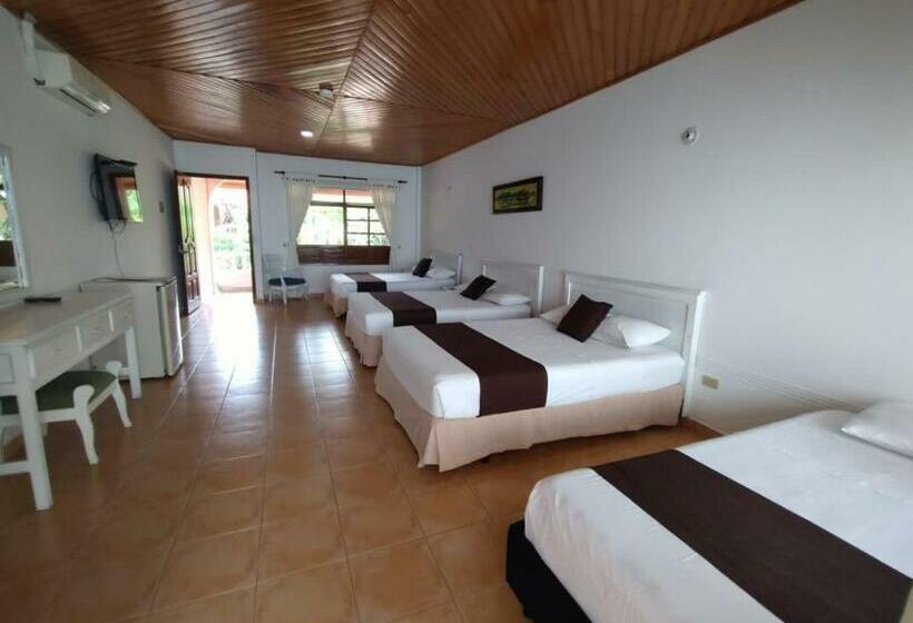 Семейный Номер, Sunrise By Hype