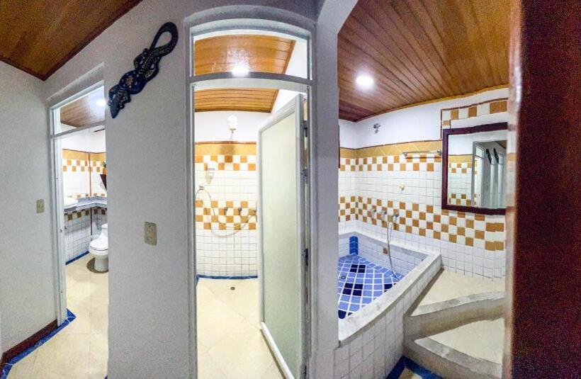 Люкс Повышенной Комфортности, Sunrise By Hype