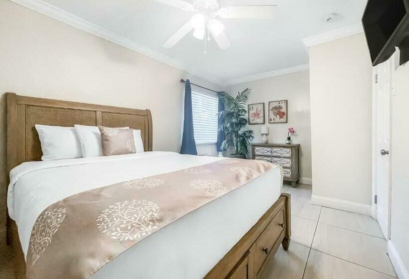 شقة غرفتين, The Oasis