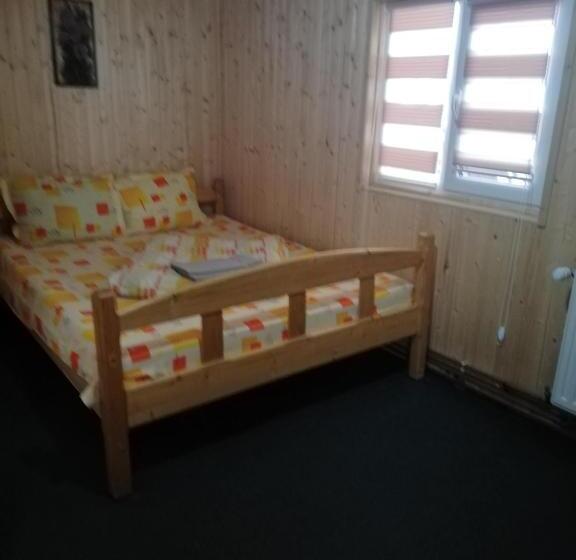 标准间, Pensiune Cristina Lacu Rosu