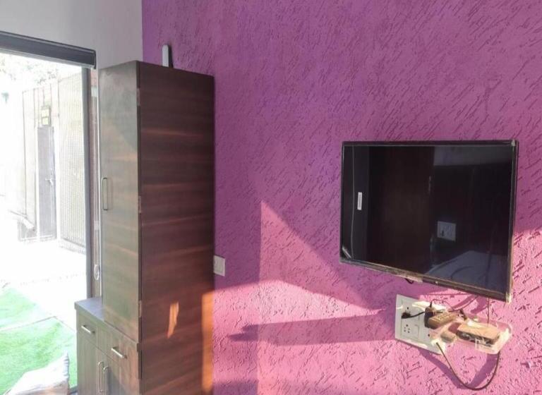 חדר דלוקס עם מרפסת, Wayfare Ksc Resort