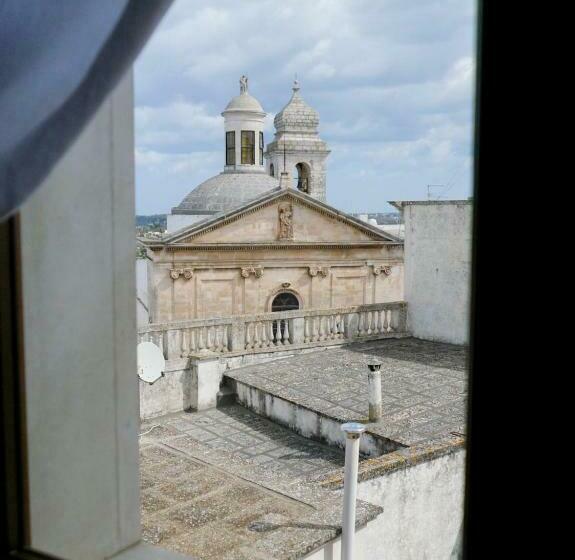 标准房带园景, 47, Vittorio Veneto