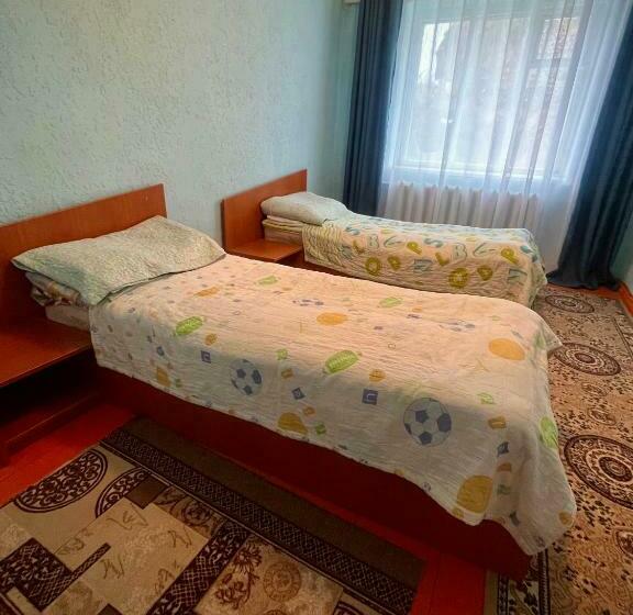 اتاق اکونومی, Anar Guest House