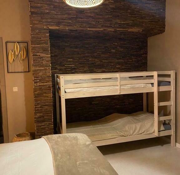 اتاق استاندارد, B&b Anguli