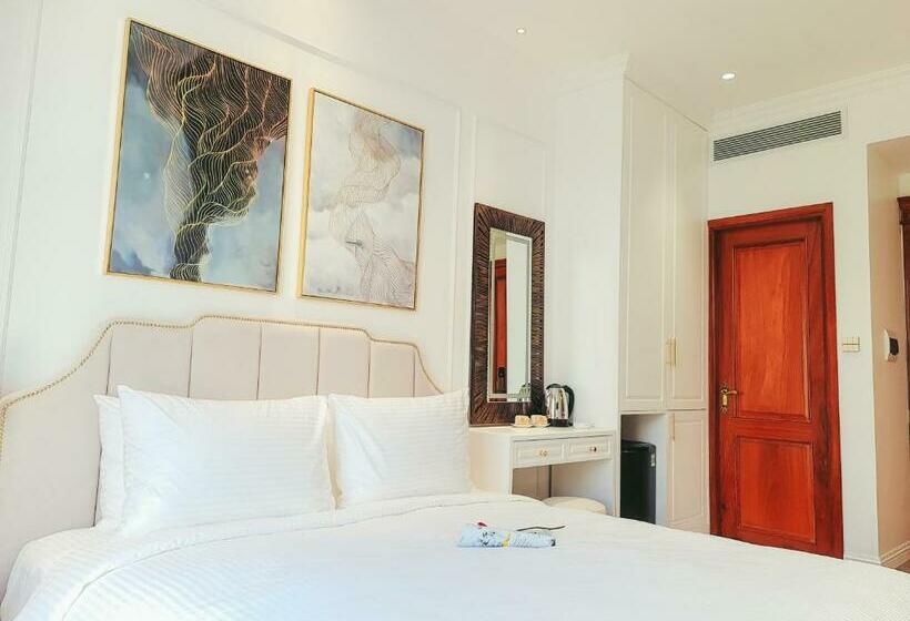 اتاق سوپریور با تخت بزرگ, Phúc Thắng