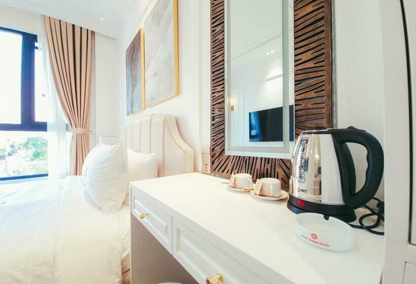 اتاق سوپریور با تخت بزرگ, Phúc Thắng