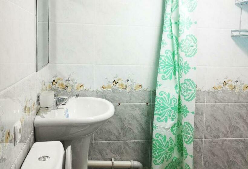 غرفة قياسية حمام مشترك, Muarum Hostel