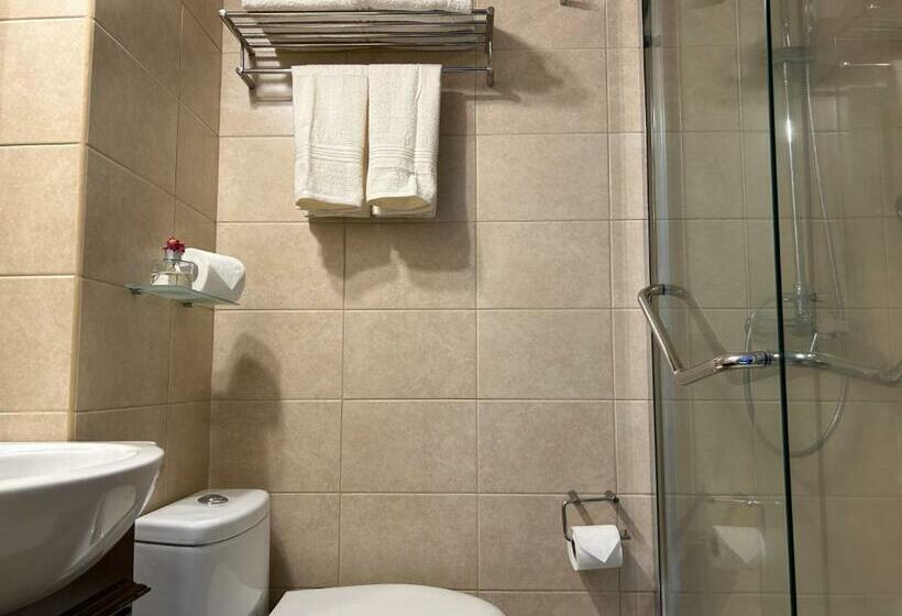 غرفة قياسية, Casa Frau Holle