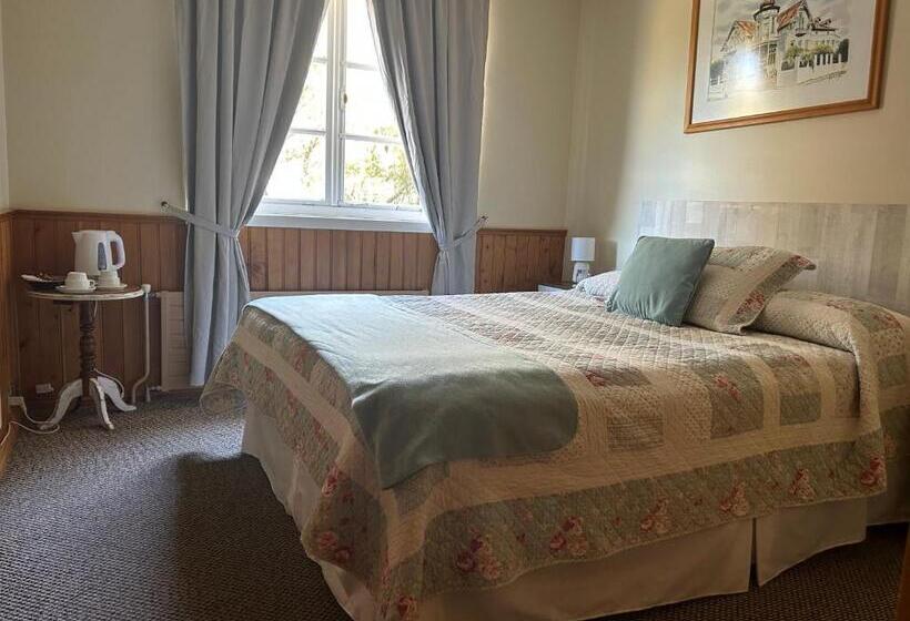 غرفة قياسية, Casa Frau Holle