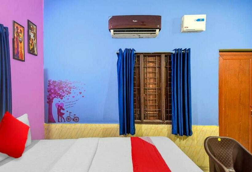 اتاق کلاسیک سه تخته, O Mo