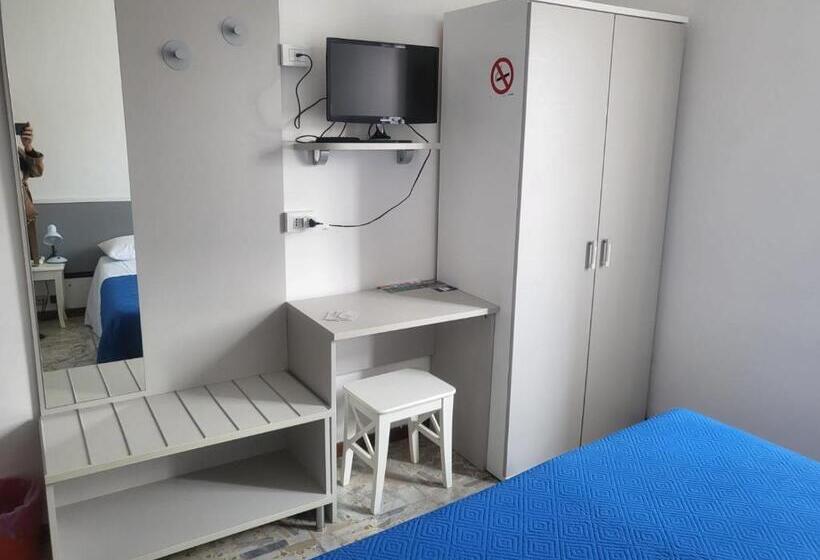 标准间, Villa Rosa