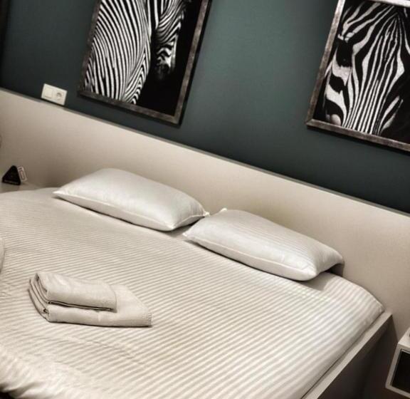 Номер Стандарт, Hestia Ilica