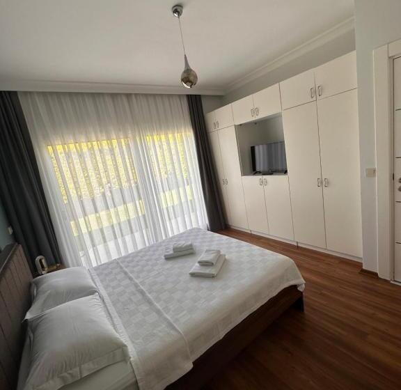 Трехместный Номер Стандарт Вид на Сад, Hestia Ilica