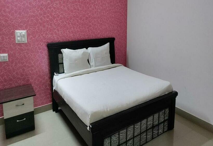 Номер Economy, Staymaker Anjaneya Comforts