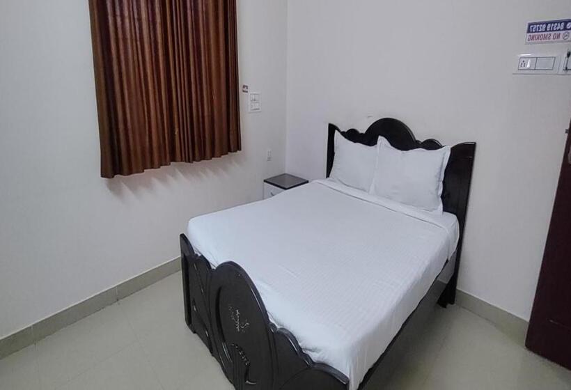 Номер Economy, Staymaker Anjaneya Comforts