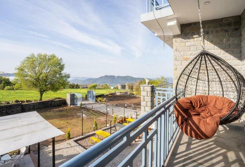 带阳台的豪华间, The Trippy Tribe Extended