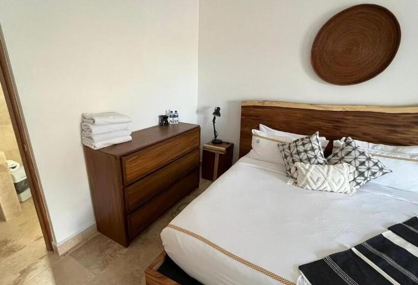 海の見えるスタンダードスタジオ, Casalabastilla