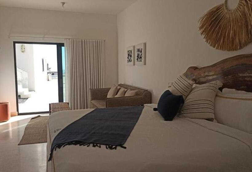 海の見えるスタンダードスタジオ, Casalabastilla