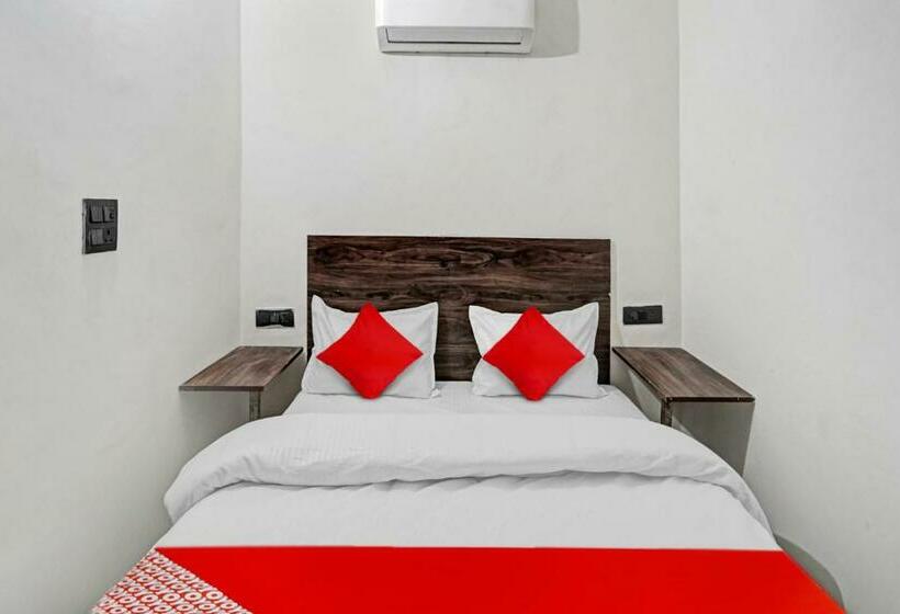 Трехместный Номер Классика, Oyo Flagship 81011  Palacio Inn