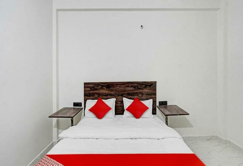 Трехместный Номер Классика, Oyo Flagship 81011  Palacio Inn