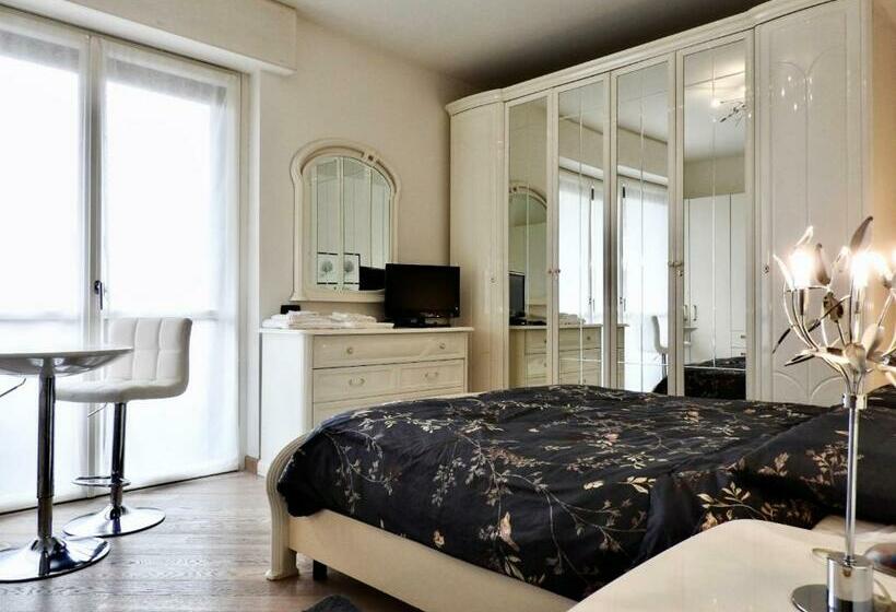 חדר סטנדרט, Sole Tra I Pini   Foresteria Lombarda