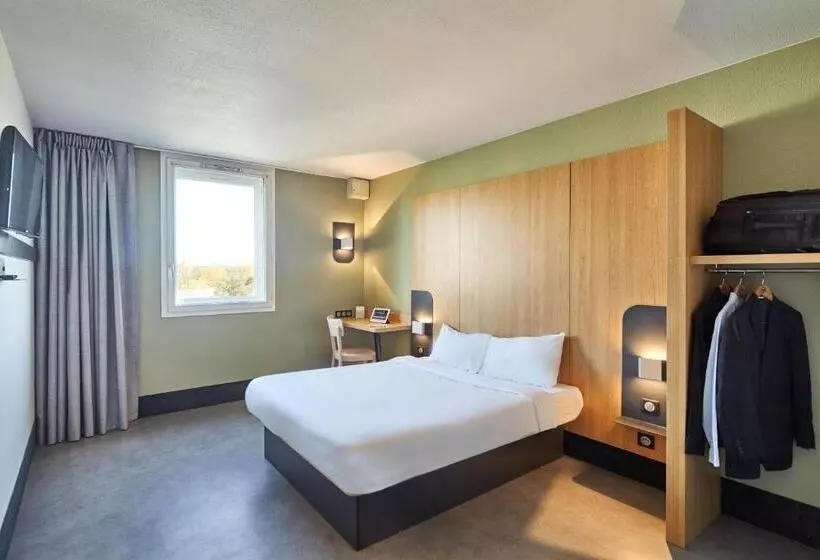 身障者適用スタンダードルーム, B&b Hotel Orly Chevilly Larue   Nationale 7