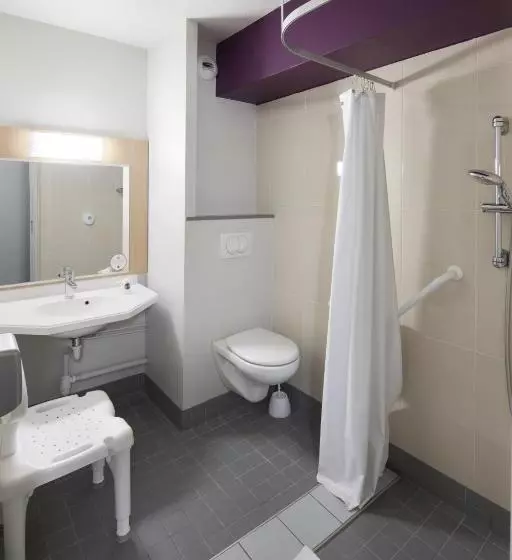 身障者適用スタンダードルーム, B&b Hotel Orly Chevilly Larue   Nationale 7