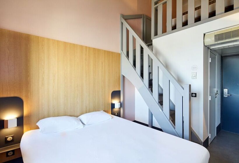 4인용 스탠다드 룸, B&b Hotel Orly Chevilly Larue   Nationale 7