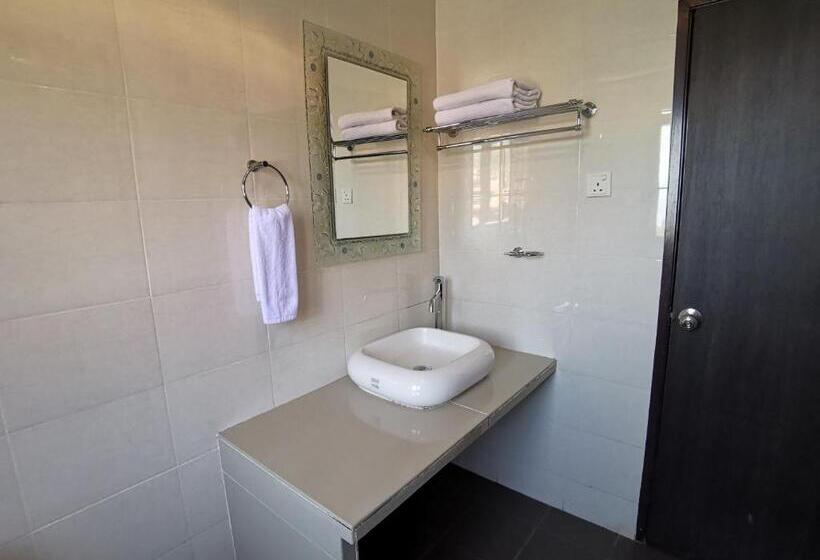 غرفة ديلوكس, 8 Boutique By The Sea