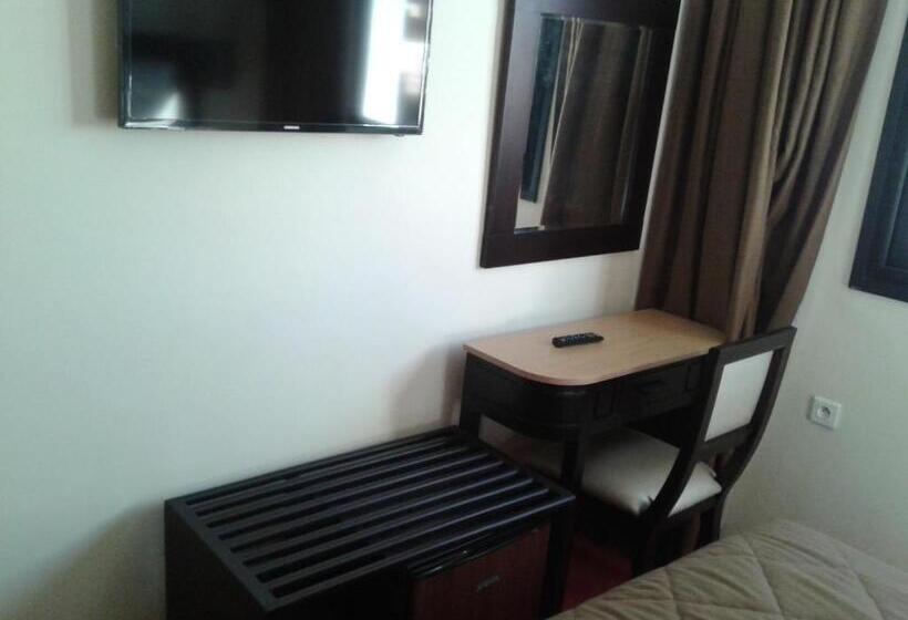 اتاق لوکس, Al Akhawayn