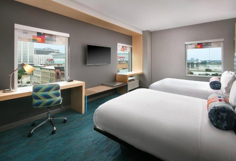 غرفة قياسية, Aloft Louisville Downtown