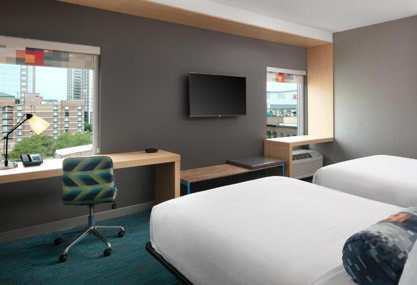 غرفة قياسية لذوى الاحتياجات الخاصة, Aloft Louisville Downtown