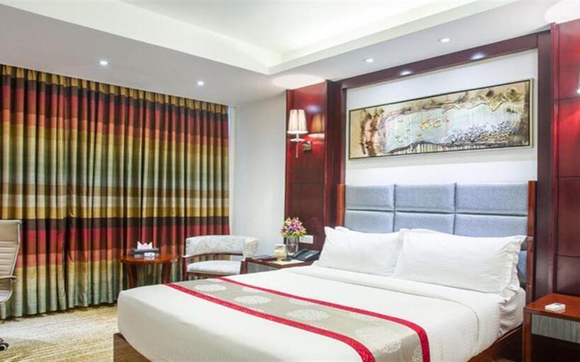 اتاق لوکس, Bengal Blueberry