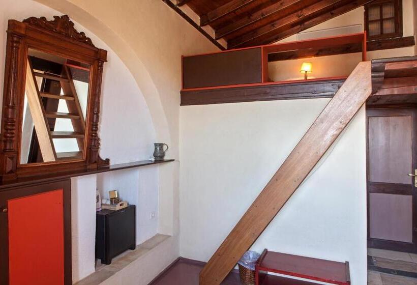 Трехместный Номер Стандарт Боковой Вид на Море, Byzantino Boutique