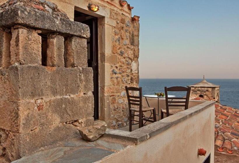 Полулюкс, Byzantino Boutique