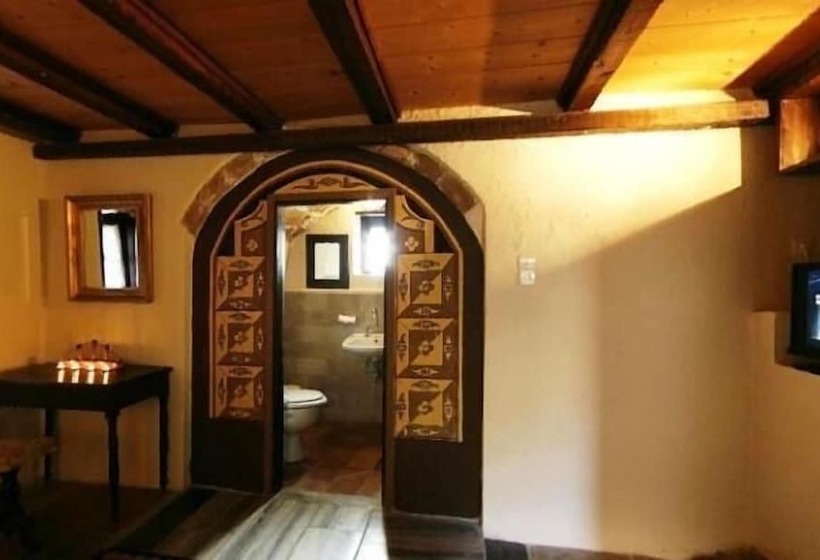 Четырехместный Номер Стандарт, Byzantino Boutique