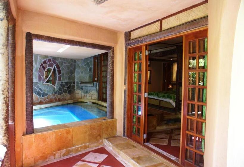 디럭스 스위트, Dayo