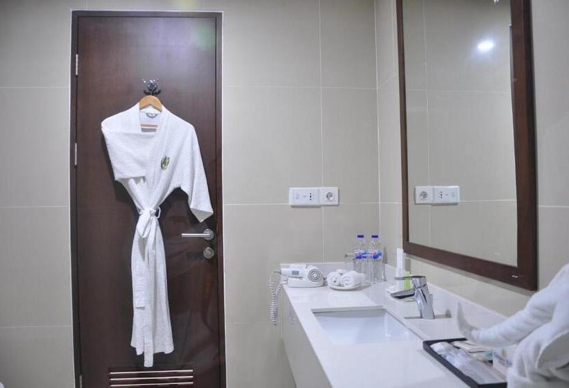 スイート, Golden Tulip Pontianak